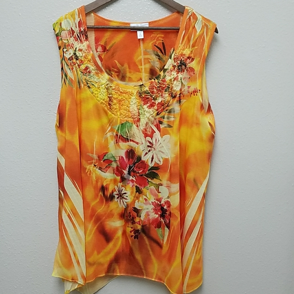 DRESSBARN SLEEVELESS BLOUSE